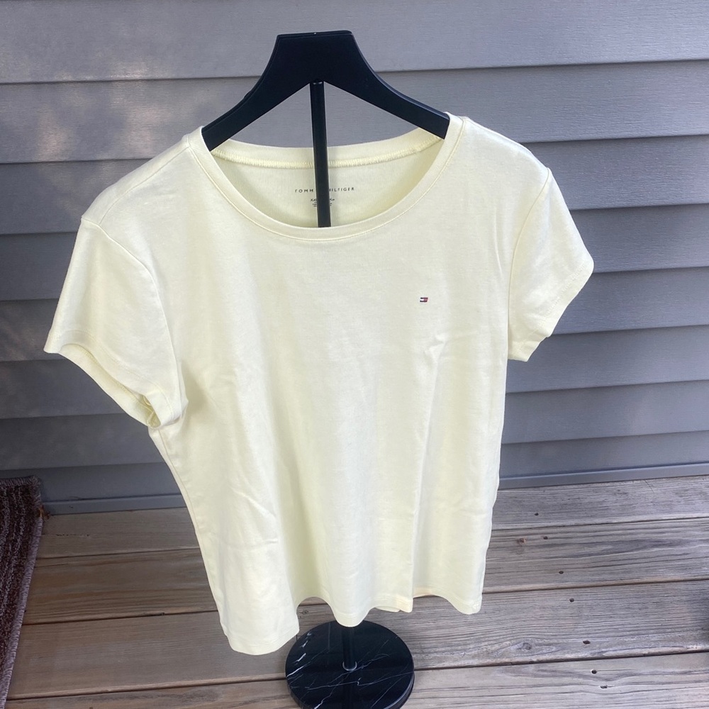 Tommy Hilfiger Kid’s Light Yellow Short Sleeve Tee – XXL